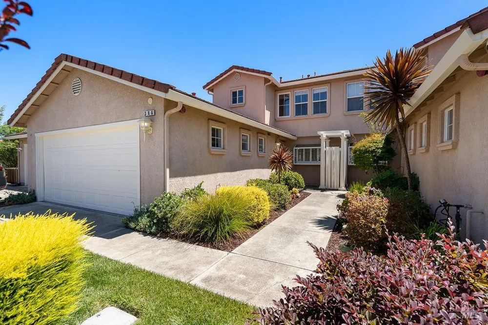 386 Columbia Circle Benicia, CA 94510