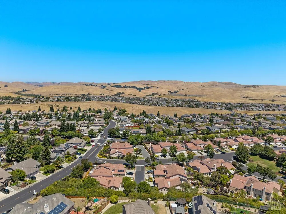 386 Columbia Circle Benicia, CA 94510