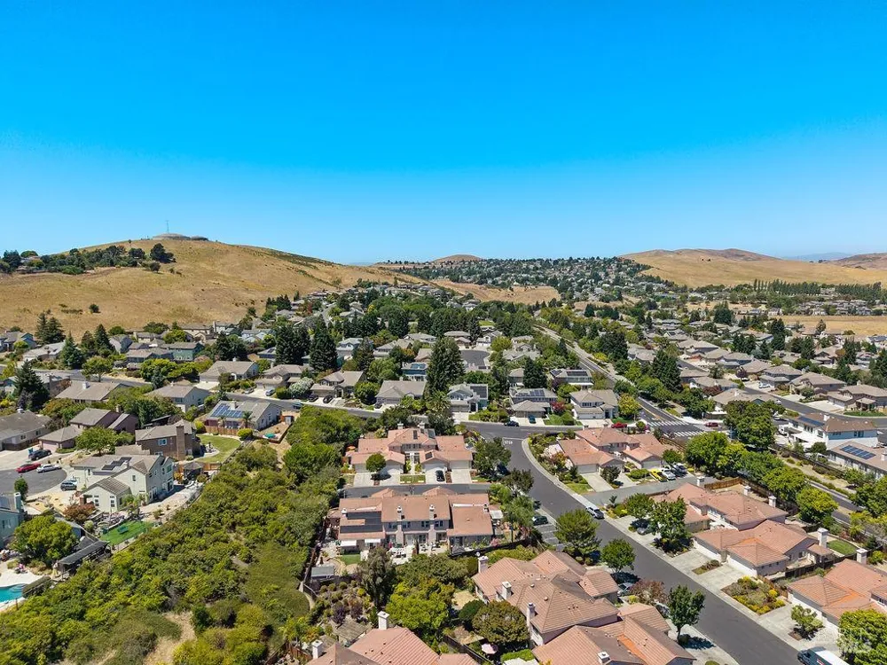 386 Columbia Circle Benicia, CA 94510