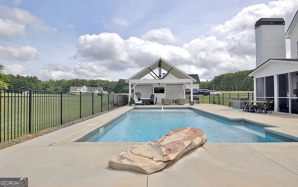 619 Elders Mill RD Senoia, GA 30276