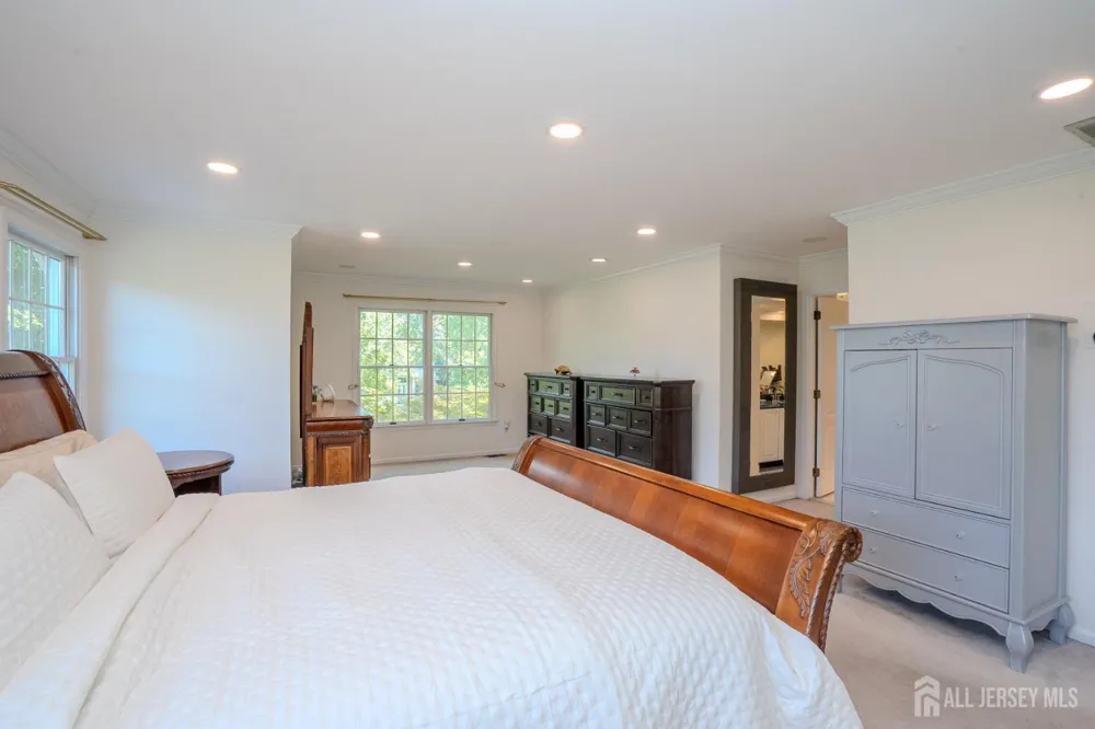 1 Shelley Court West Windsor, NJ 08550