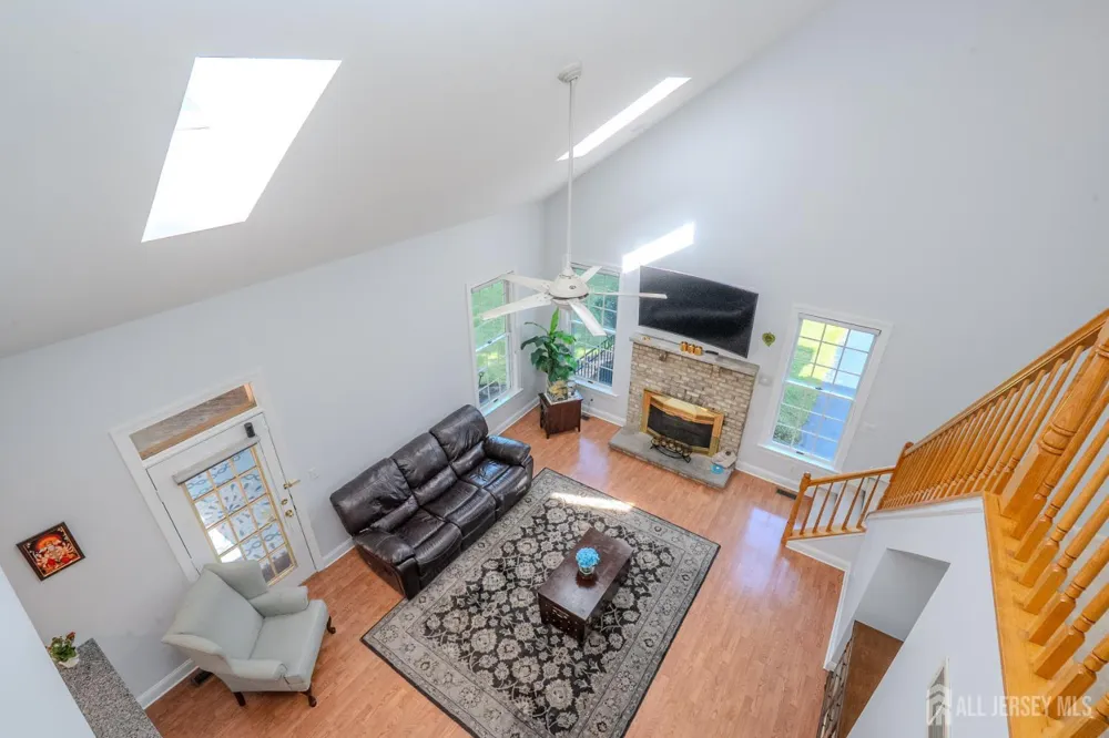 1 Shelley Court West Windsor, NJ 08550