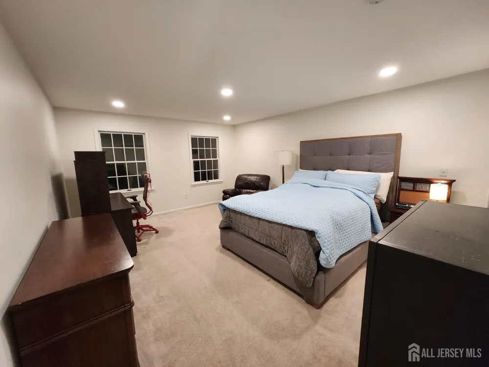 1 Shelley Court West Windsor, NJ 08550
