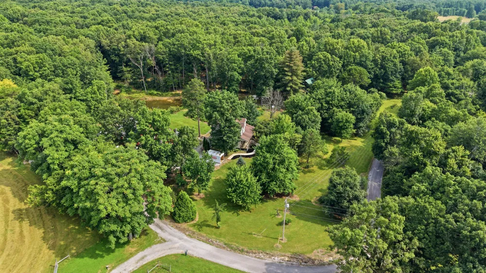 242 Robert Simmons Road Graysville, TN 37338