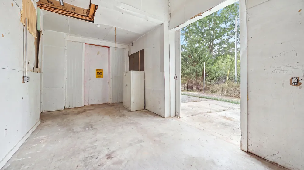 242 Robert Simmons Road Graysville, TN 37338