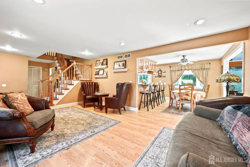 13 Tara Lin Drive Hazlet, NJ 07730