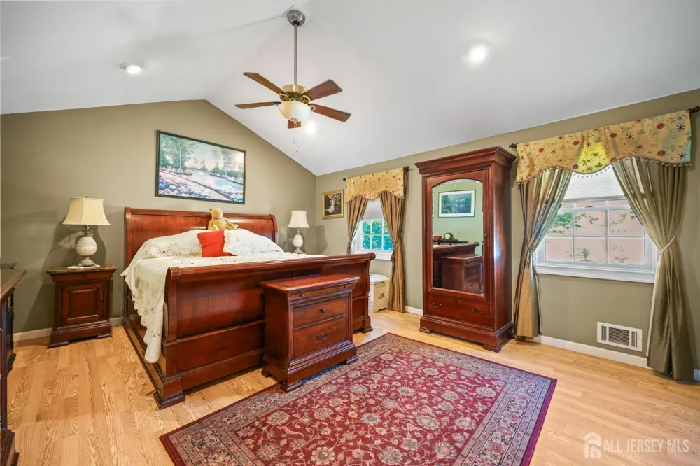 13 Tara Lin Drive Hazlet, NJ 07730