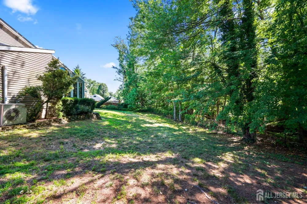 13 Tara Lin Drive Hazlet, NJ 07730