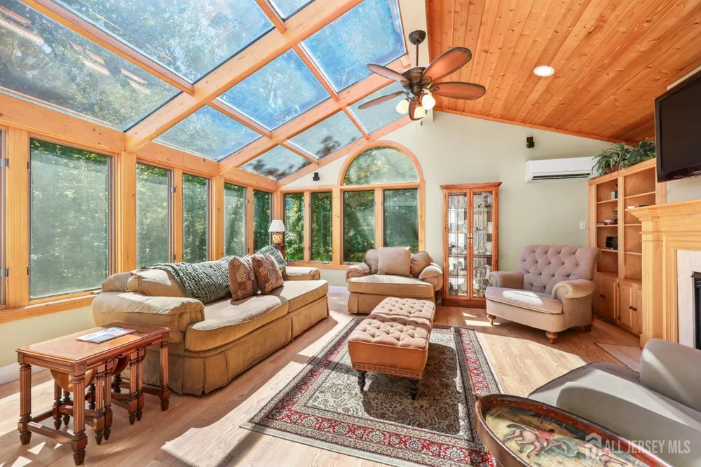 13 Tara Lin Drive Hazlet, NJ 07730