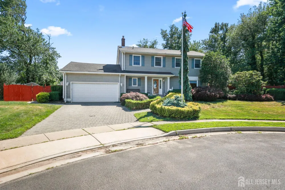 13 Tara Lin Drive Hazlet, NJ 07730