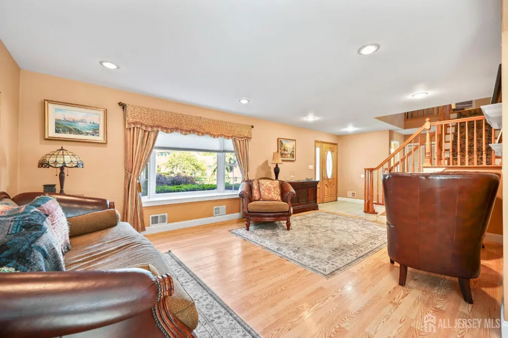 13 Tara Lin Drive Hazlet, NJ 07730