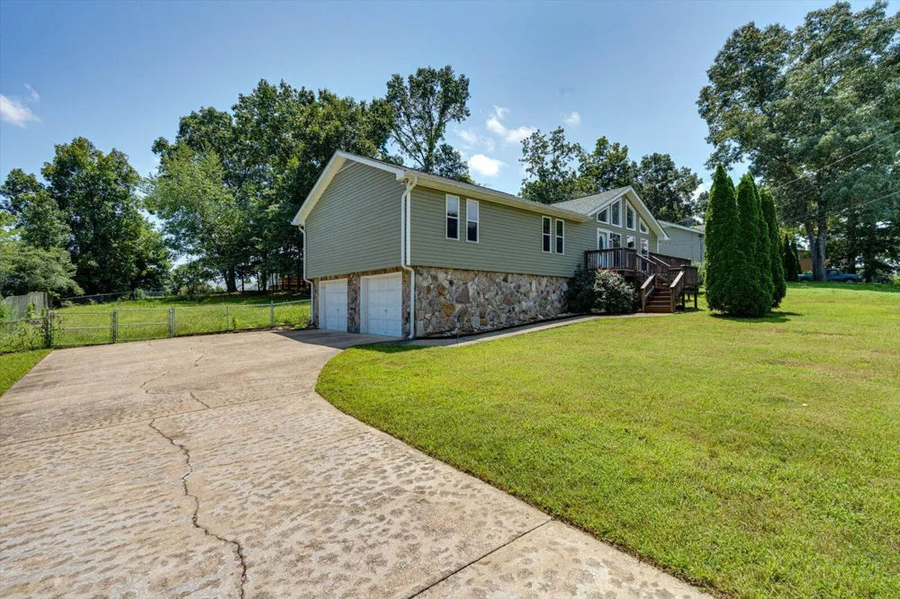 7128 Condra Drive Harrison, TN 37341