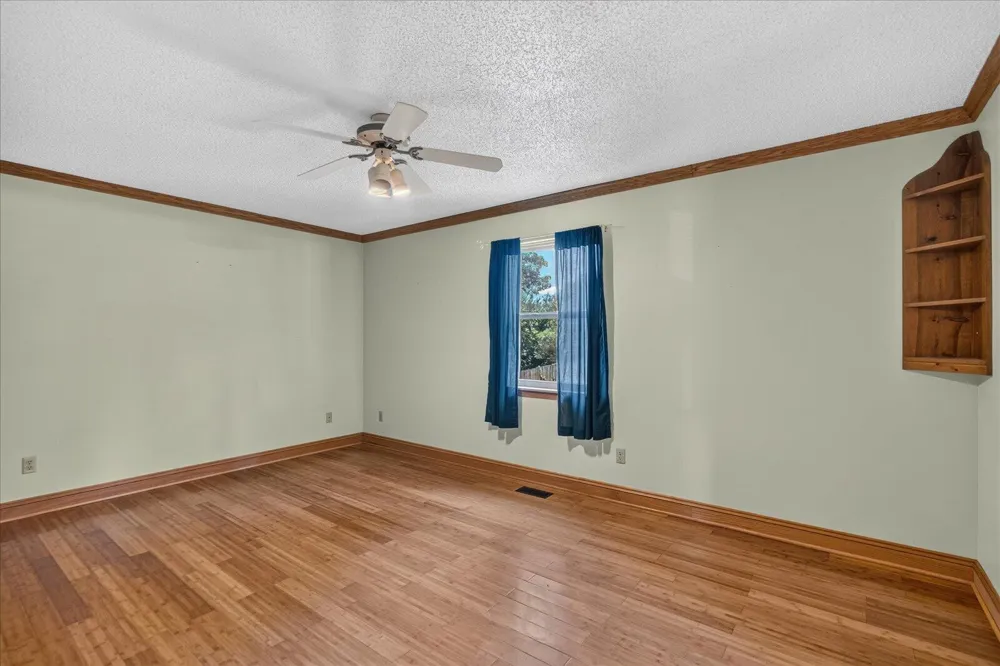 7128 Condra Drive Harrison, TN 37341