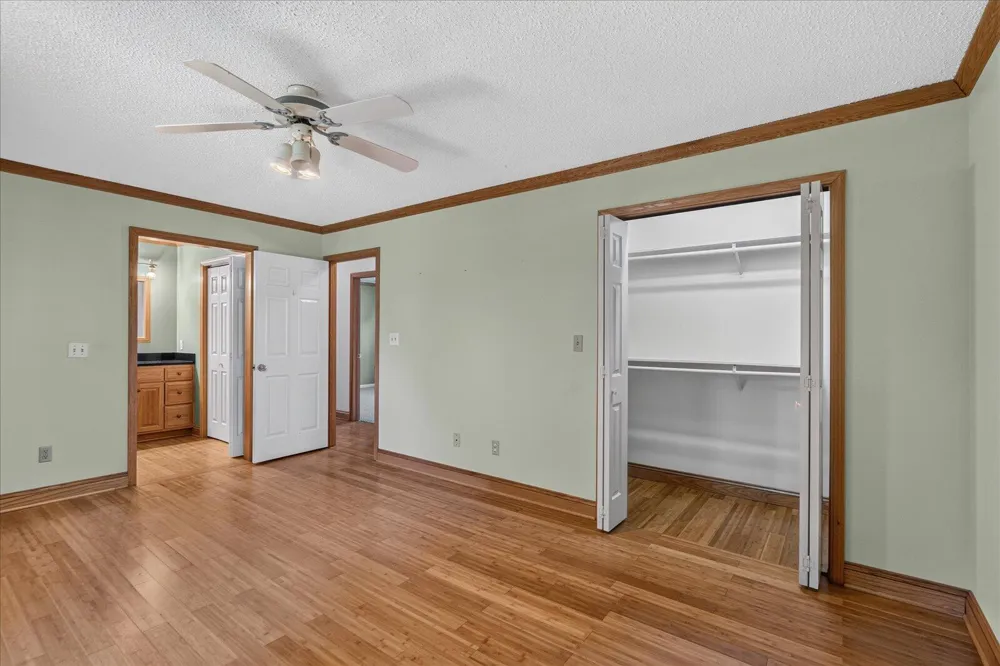 7128 Condra Drive Harrison, TN 37341