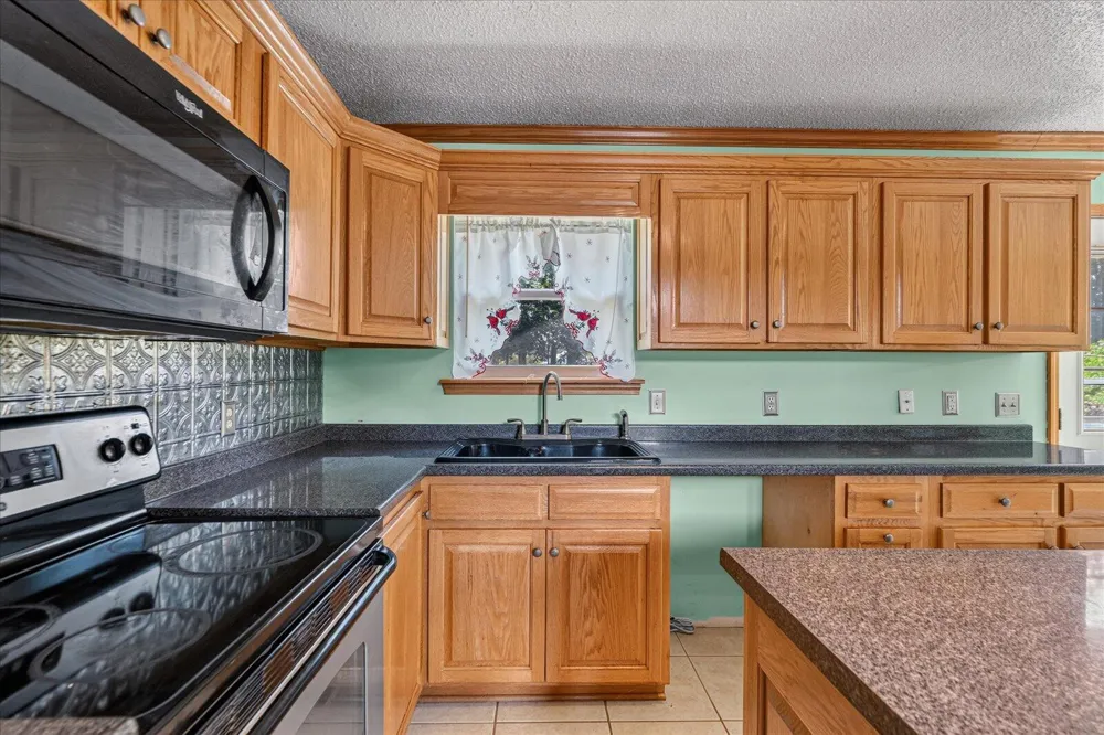 7128 Condra Drive Harrison, TN 37341
