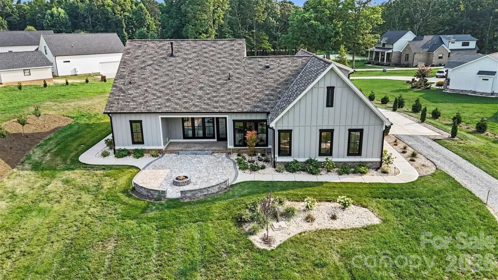 1012 Marthas Meadow Lane Monroe, NC 28112