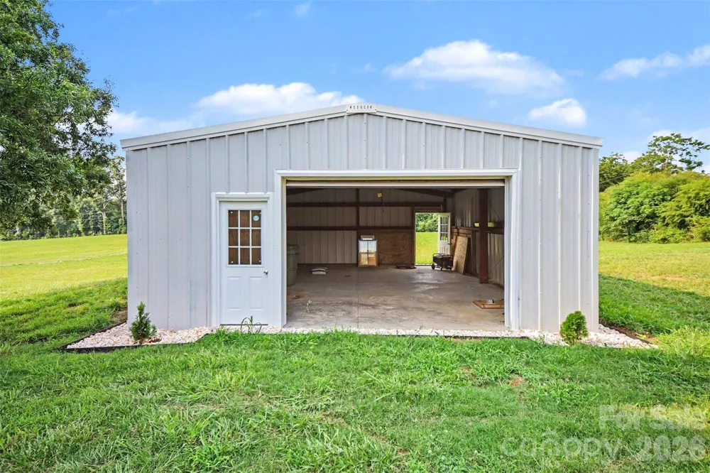 1012 Marthas Meadow Lane Monroe, NC 28112