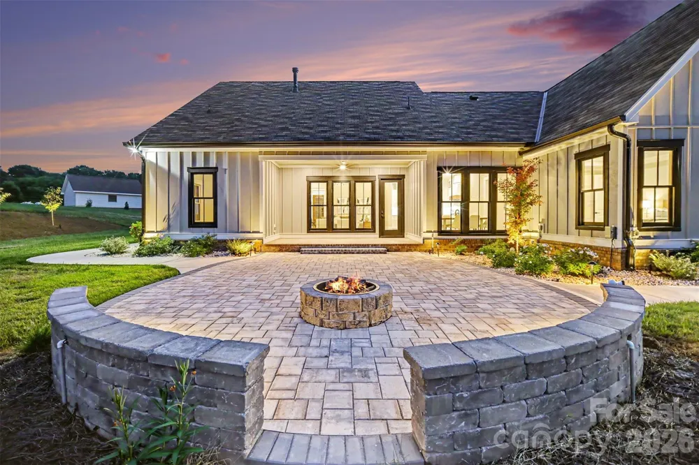 1012 Marthas Meadow Lane Monroe, NC 28112