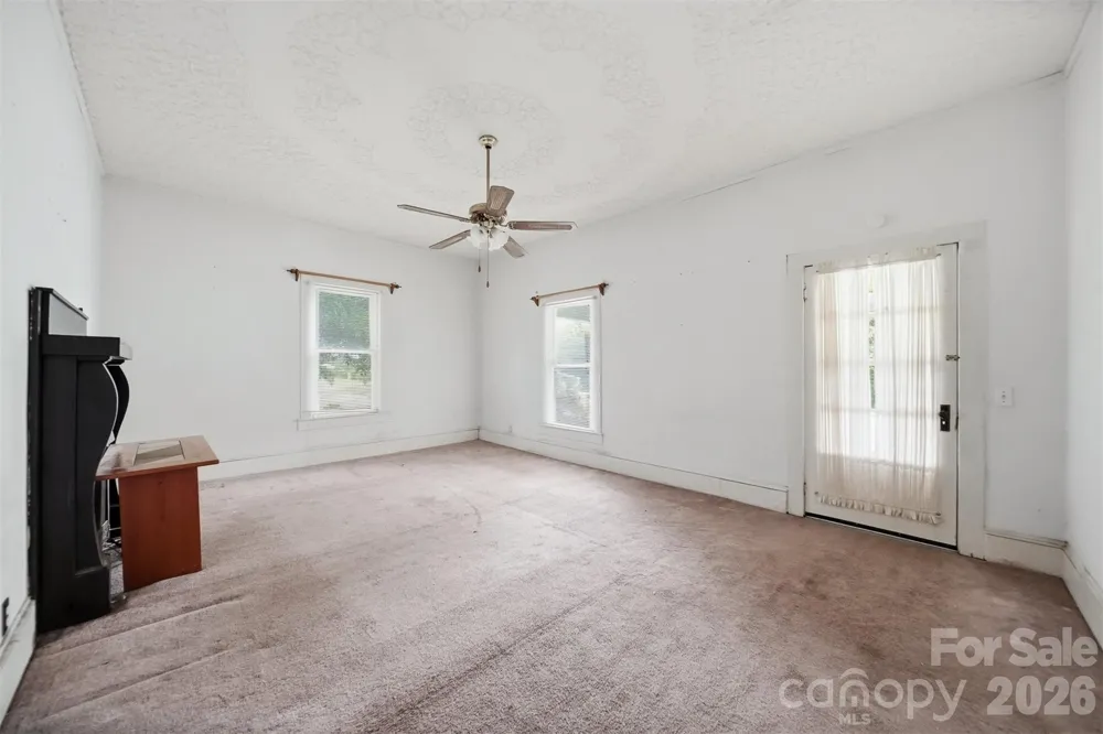 1289 Davis Road Lincolnton, NC 28092