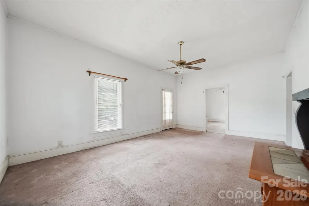 1289 Davis Road Lincolnton, NC 28092