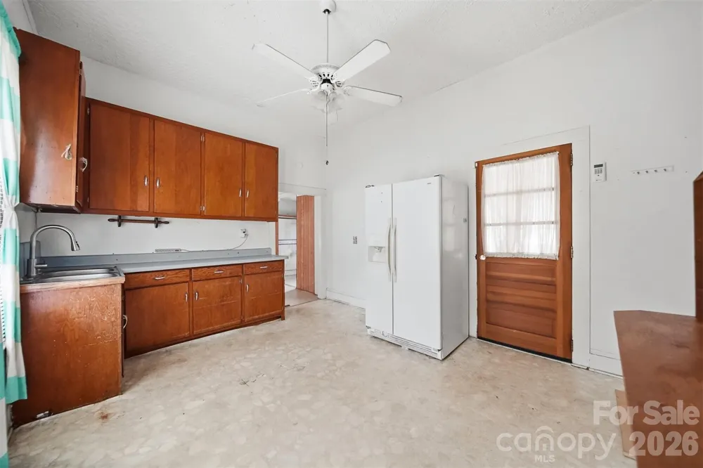 1289 Davis Road Lincolnton, NC 28092
