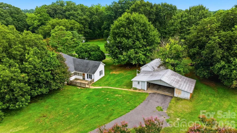 1289 Davis Road Lincolnton, NC 28092