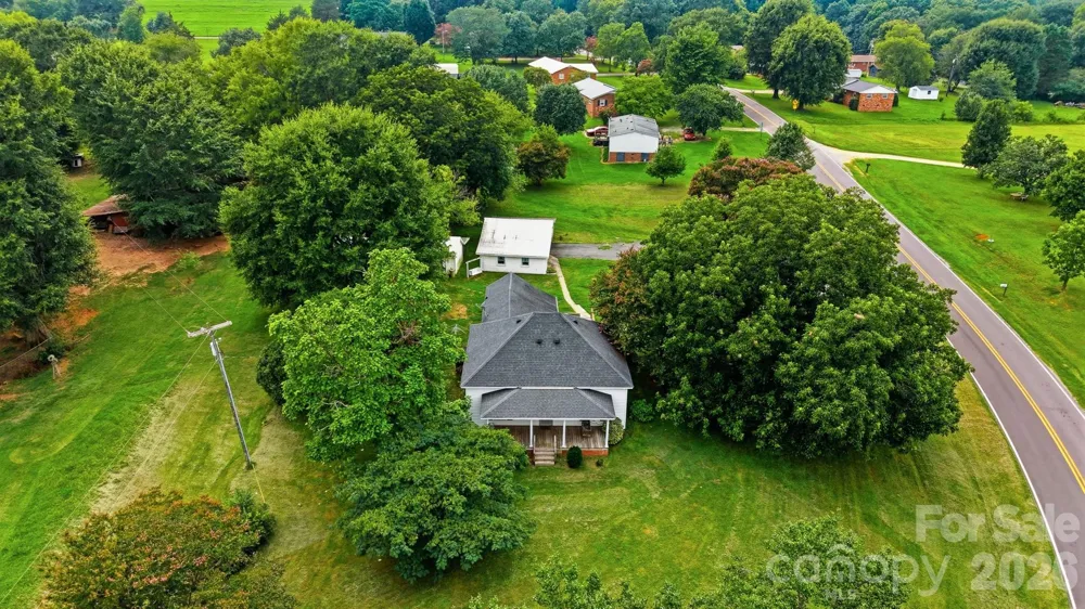 1289 Davis Road Lincolnton, NC 28092