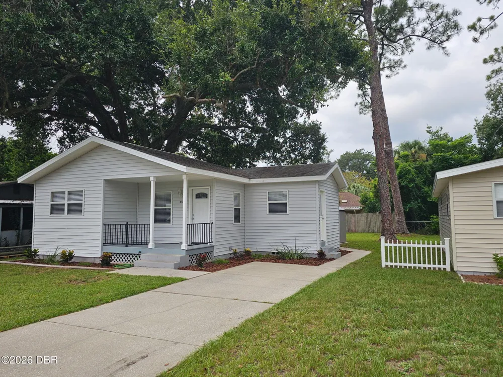 812 May Avenue Holly Hill, FL 32117