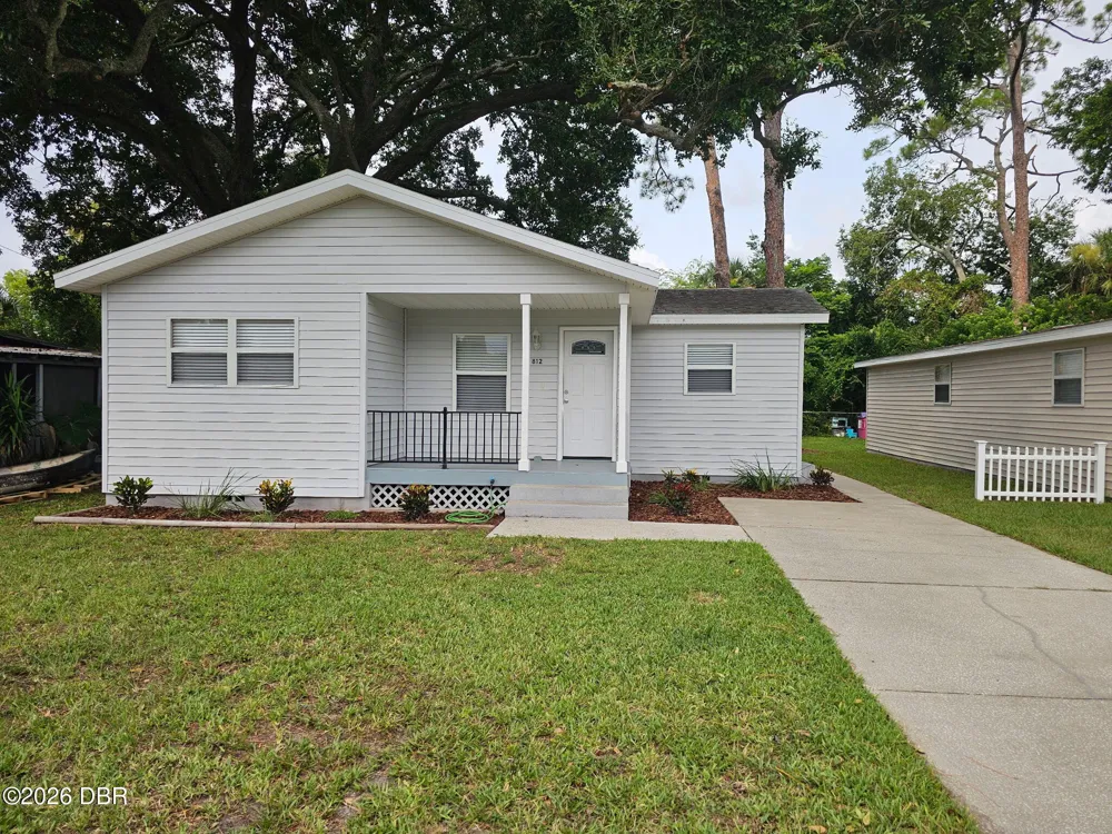 812 May Avenue Holly Hill, FL 32117