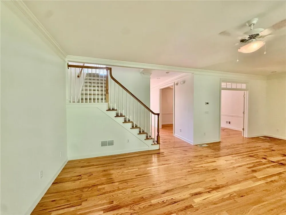 14 Carrington Way Sandy Springs, GA 30328