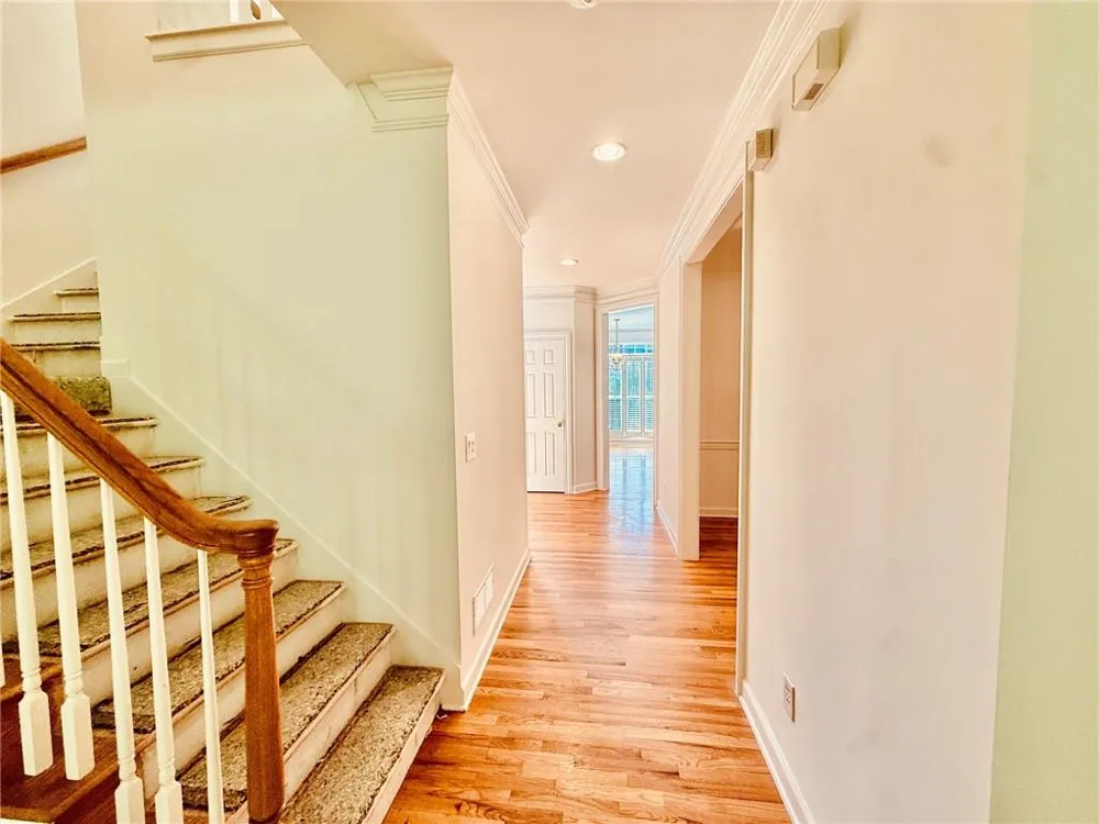 14 Carrington Way Sandy Springs, GA 30328