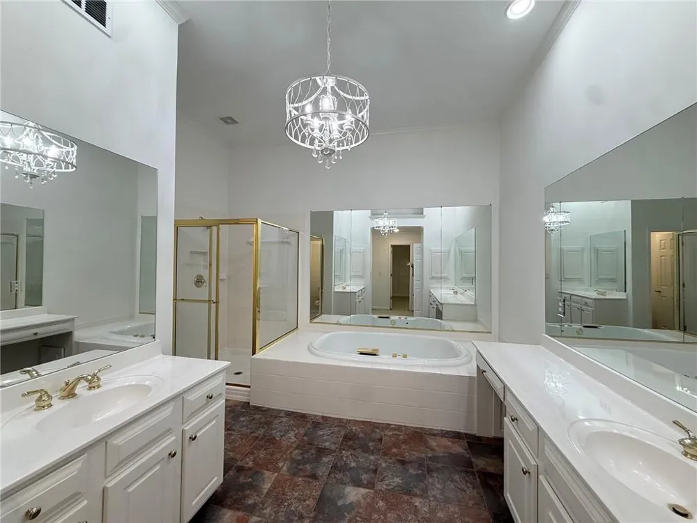 14 Carrington Way Sandy Springs, GA 30328