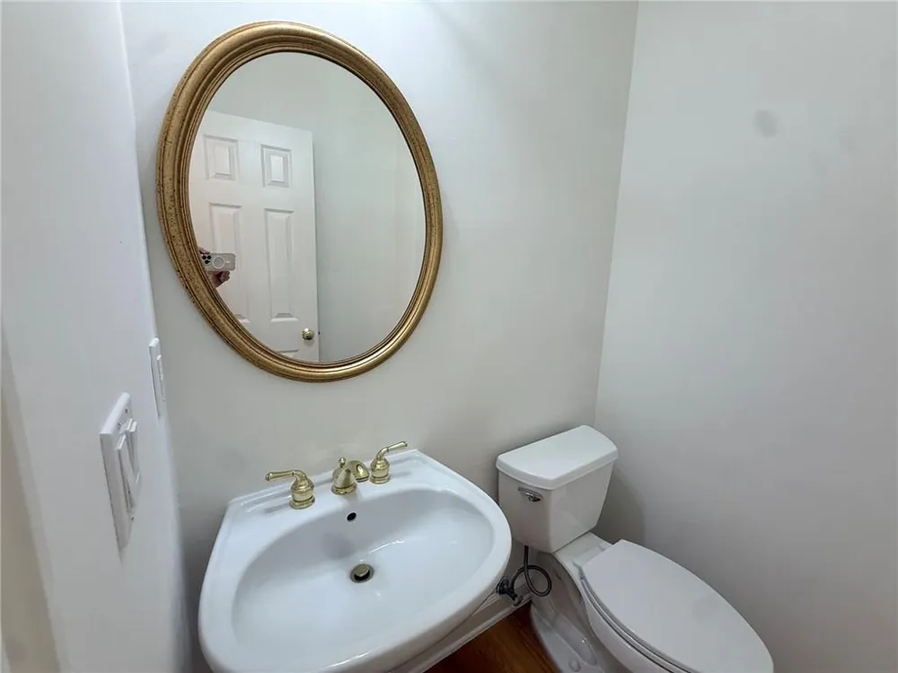 14 Carrington Way Sandy Springs, GA 30328