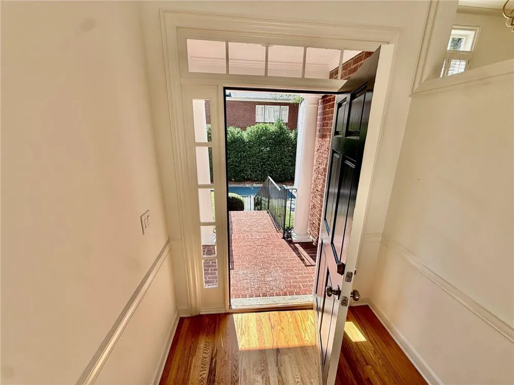 14 Carrington Way Sandy Springs, GA 30328