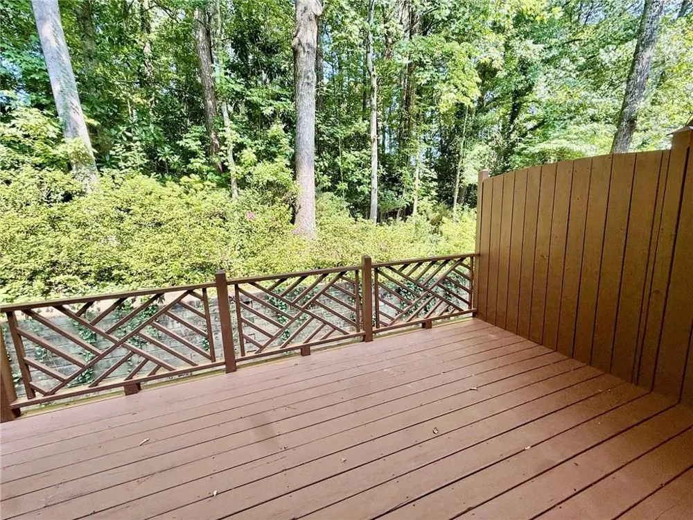 14 Carrington Way Sandy Springs, GA 30328