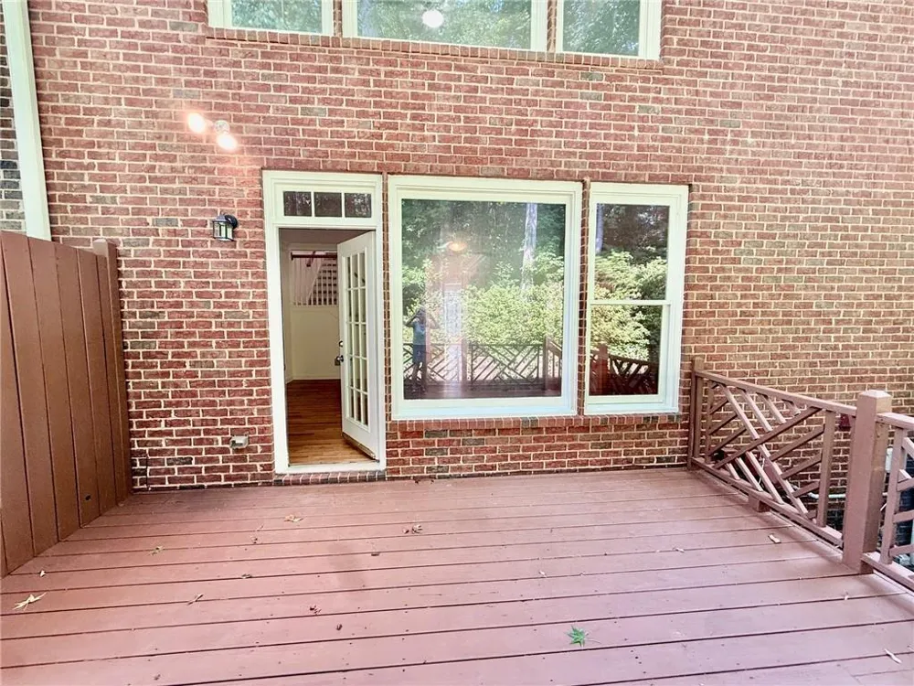14 Carrington Way Sandy Springs, GA 30328