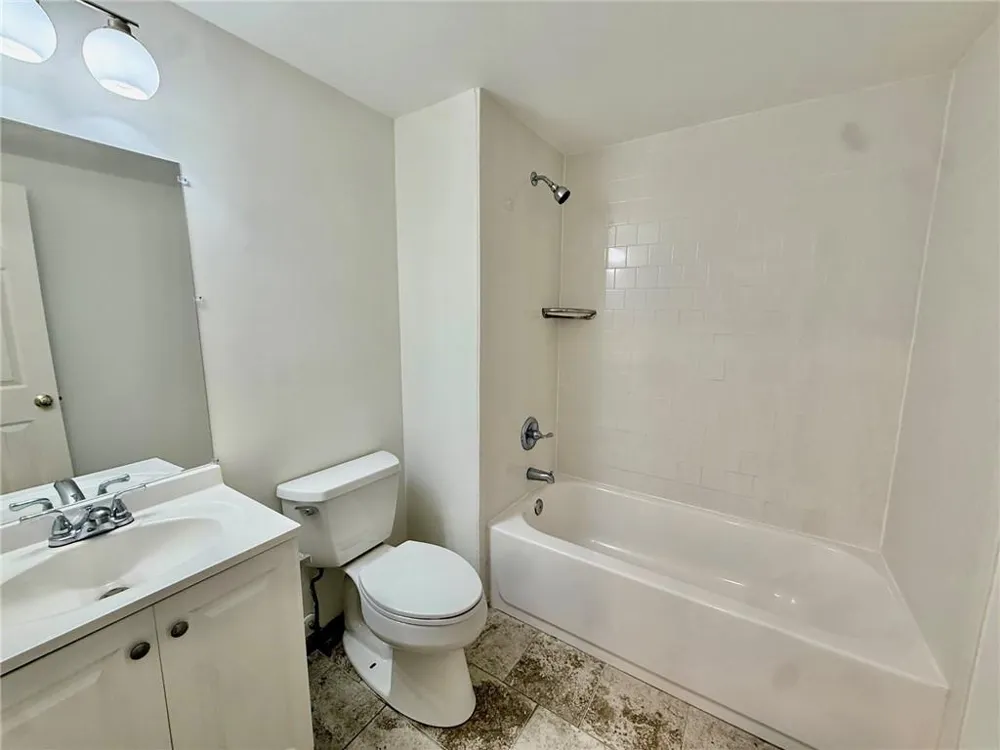 14 Carrington Way Sandy Springs, GA 30328