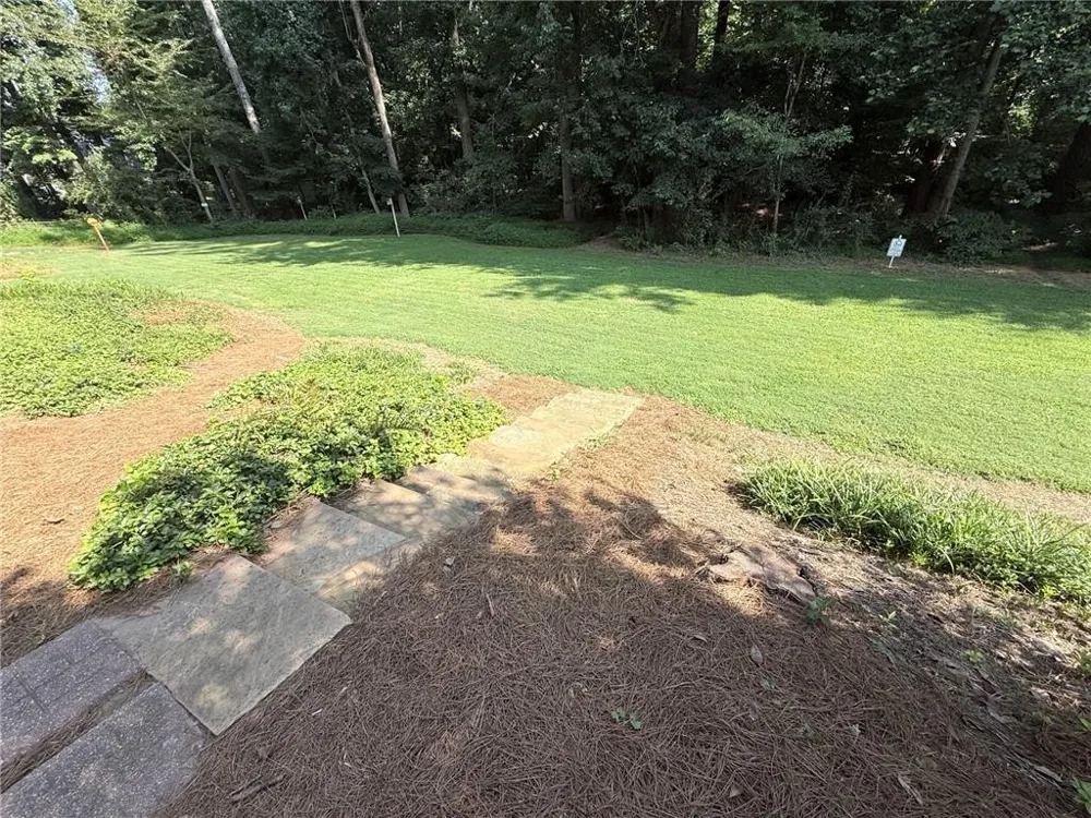14 Carrington Way Sandy Springs, GA 30328