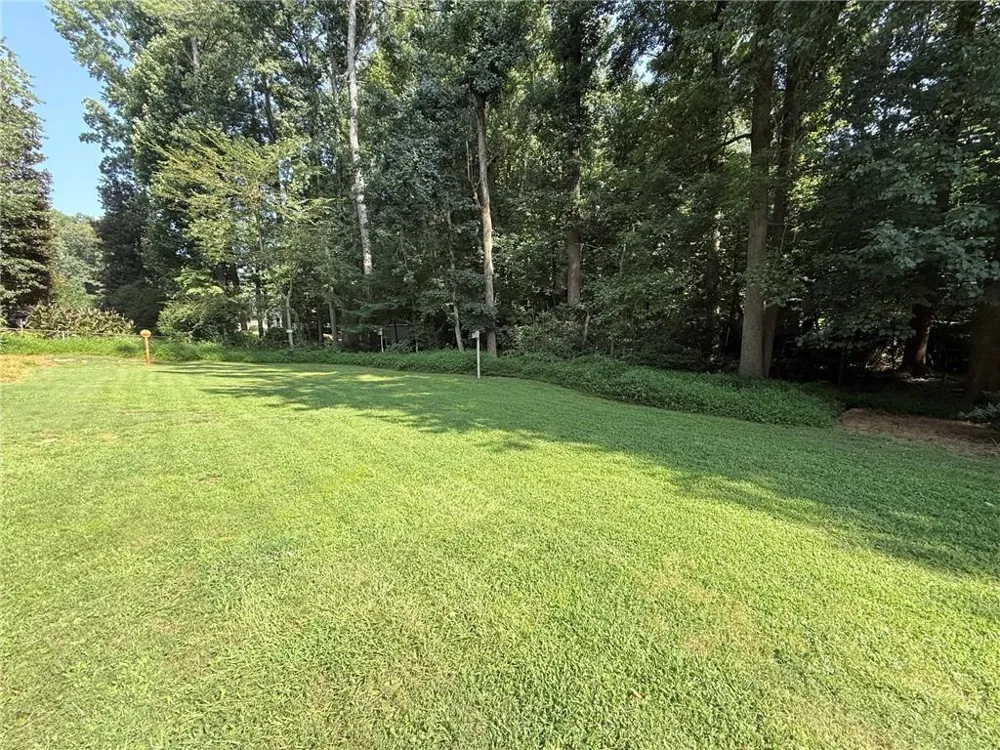 14 Carrington Way Sandy Springs, GA 30328