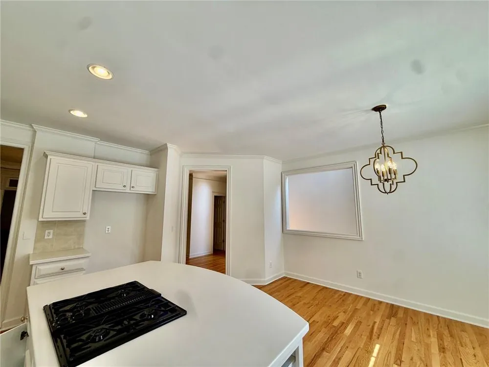 14 Carrington Way Sandy Springs, GA 30328
