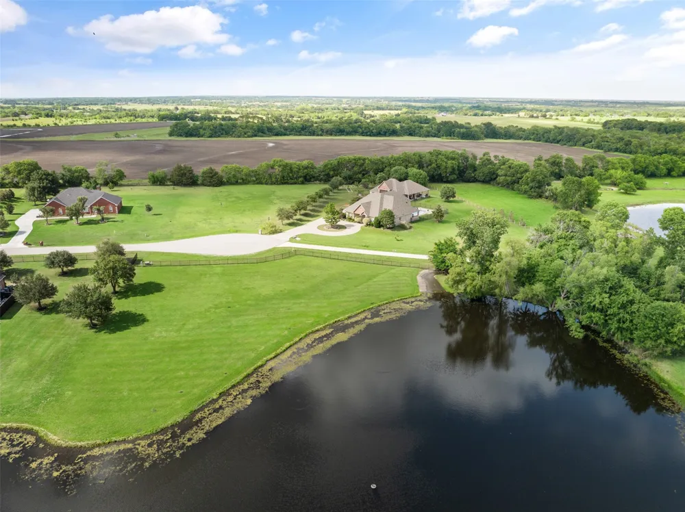 Lake Drive Celina, TX 75009
