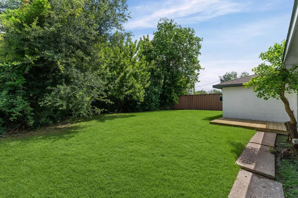 5403 Tavenor Lane Houston, TX 77048