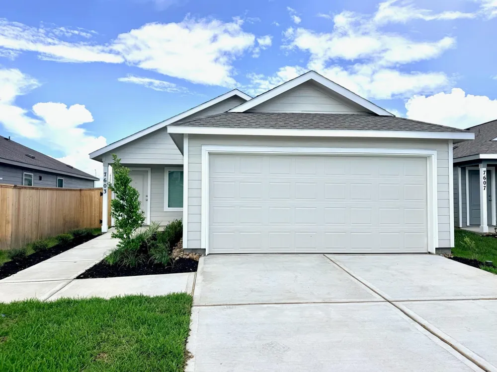 7603 Madrid Manor Richmond, TX 77469
