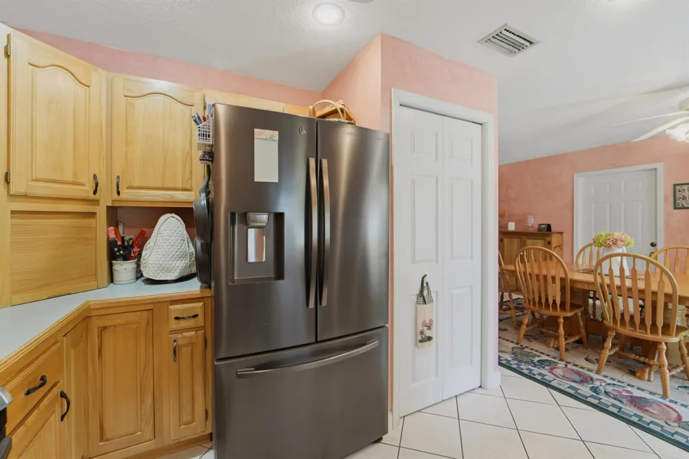 8645 SE Alabama Place Hobe Sound, FL 33455