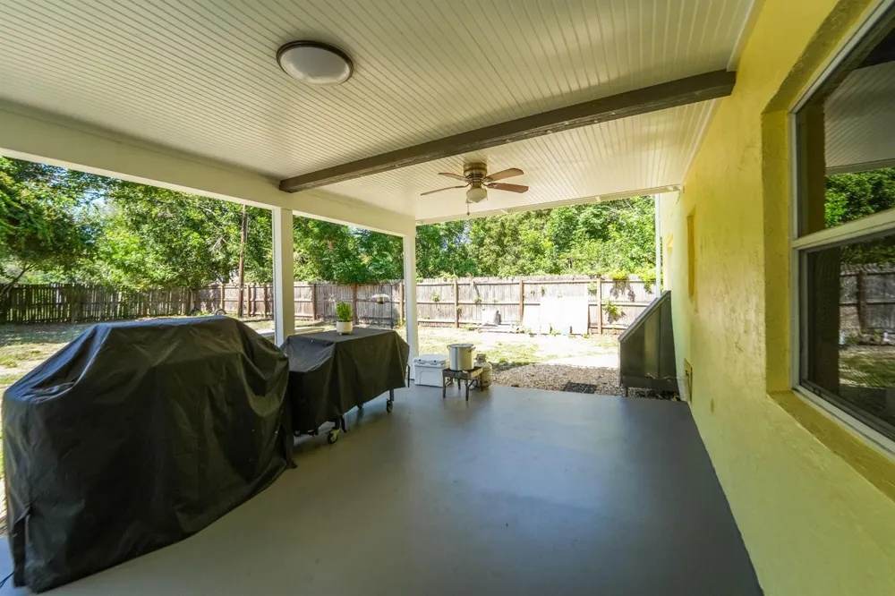 8645 SE Alabama Place Hobe Sound, FL 33455
