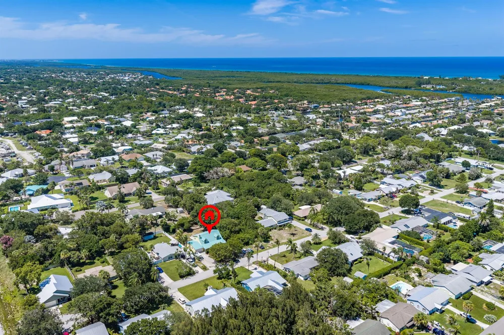 8645 SE Alabama Place Hobe Sound, FL 33455