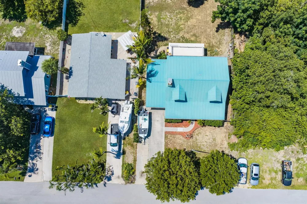 8645 SE Alabama Place Hobe Sound, FL 33455