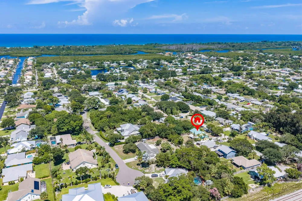 8645 SE Alabama Place Hobe Sound, FL 33455
