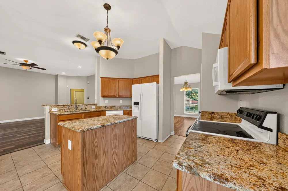 412 Sugar Mill Road Cedar Hill, TX 75104