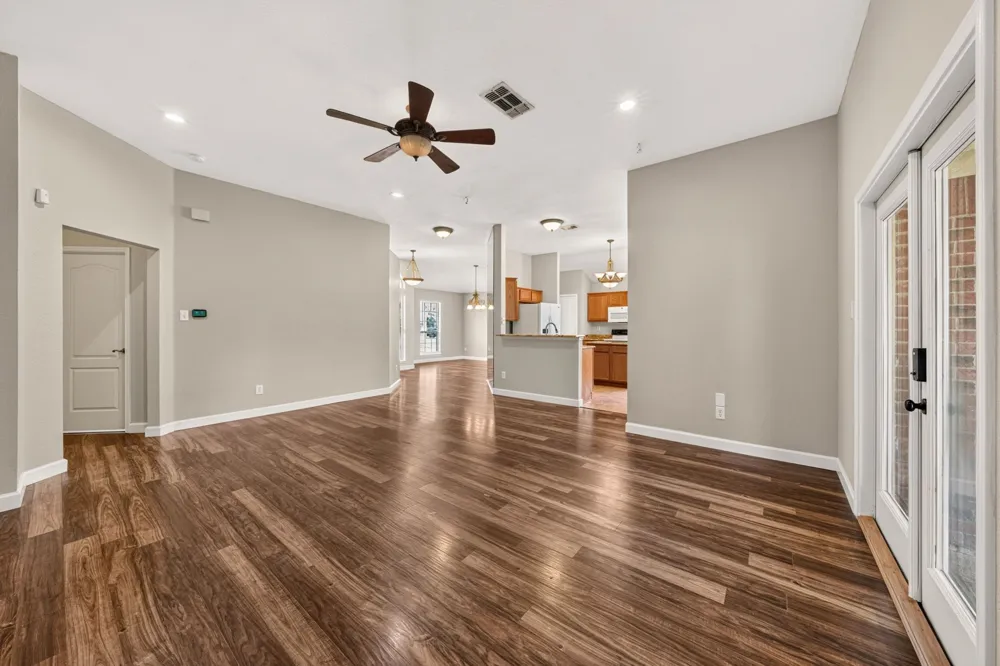 412 Sugar Mill Road Cedar Hill, TX 75104